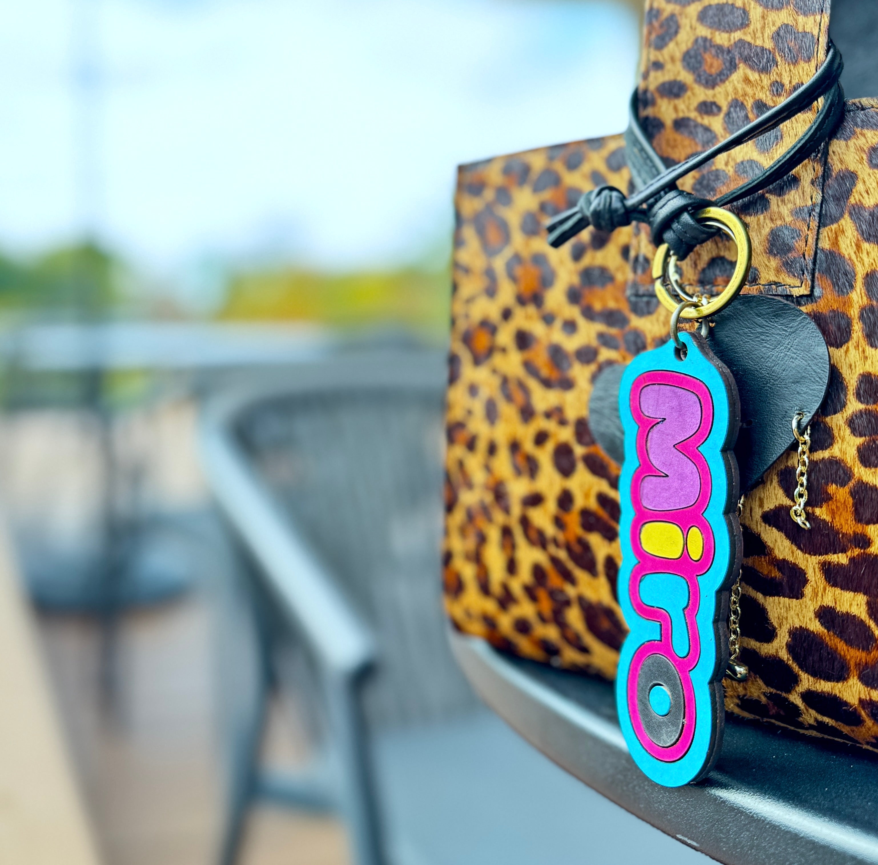 CANDyガチャチャ｜あなたの運が導く色と革の必然